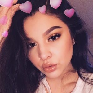 Meet your Posher, Sabrina